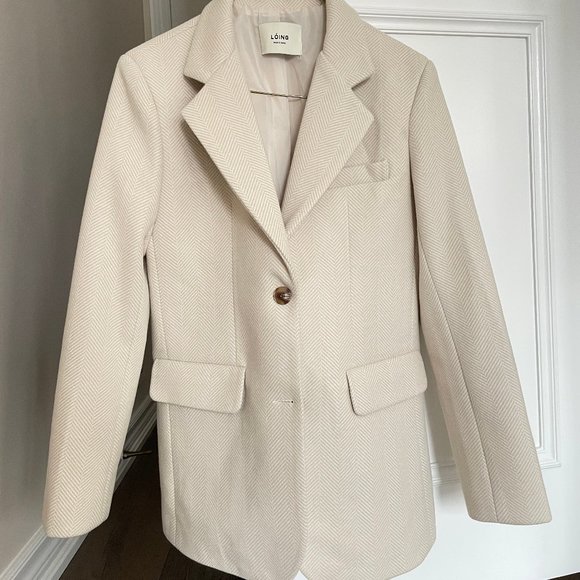 White and Cream Korean Blazer | ⭐️ HOST PICK ⭐️ - Picture 7 of 7